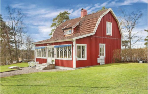 Three-Bedroom Holiday Home in Kopmannebro